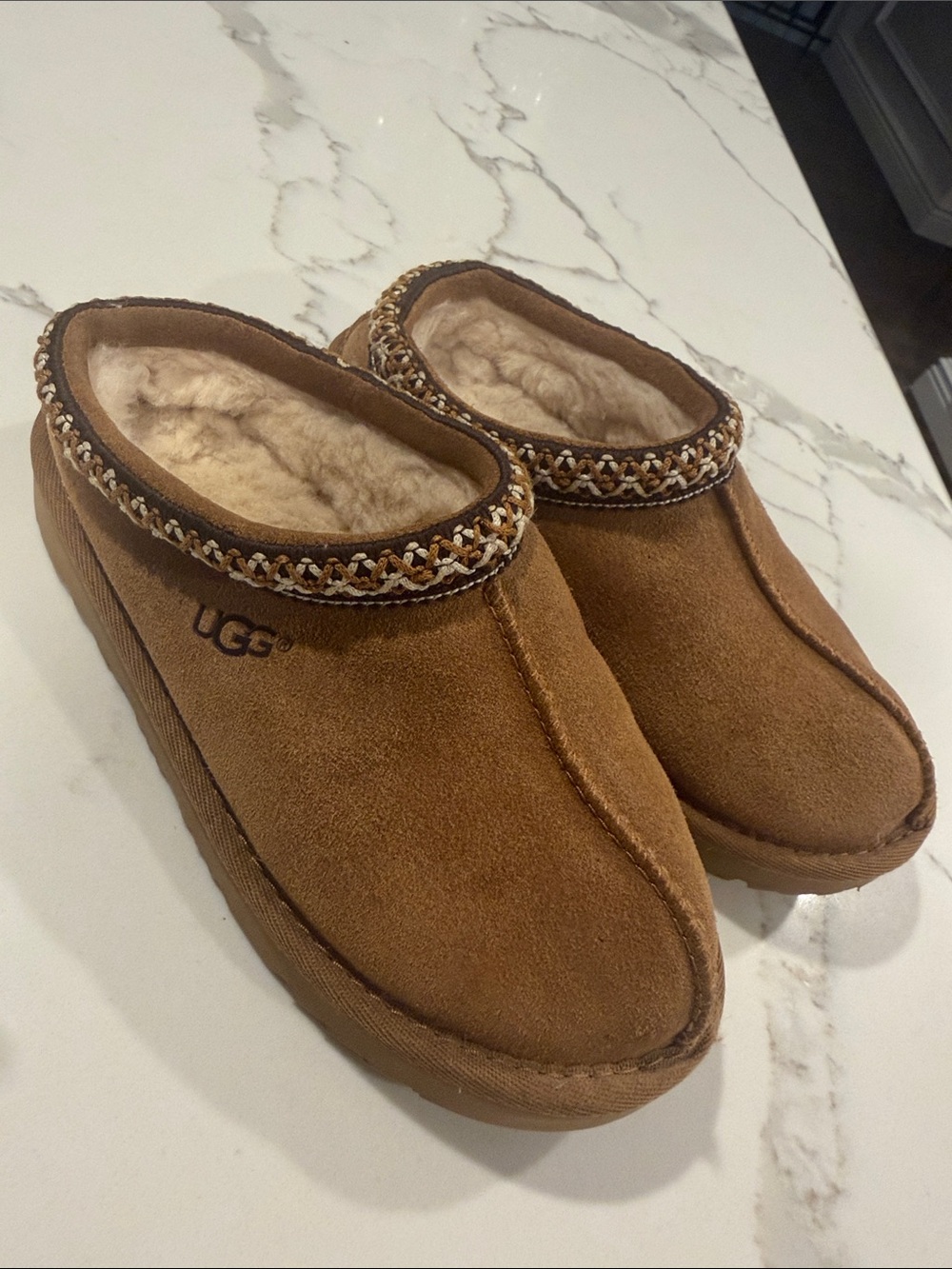 KIDS 13 UGG Tasman Slipper Brown Slippers